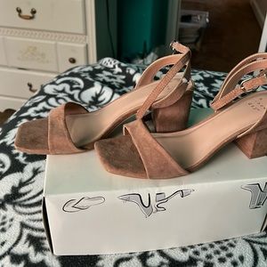 NWT a new day sandal.